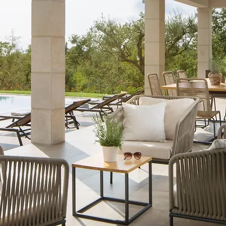 Villa Luxury With Pool Gianno Višnjan